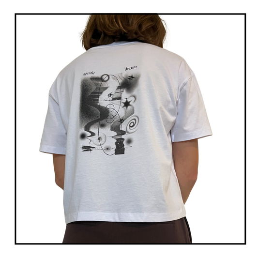 Agentic Dreams | Women's Boxy T-shirt White/Black